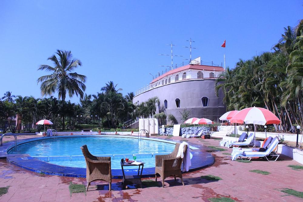 The Byke Old Anchor Beach Resort & Spa Cavelossim Buitenkant foto