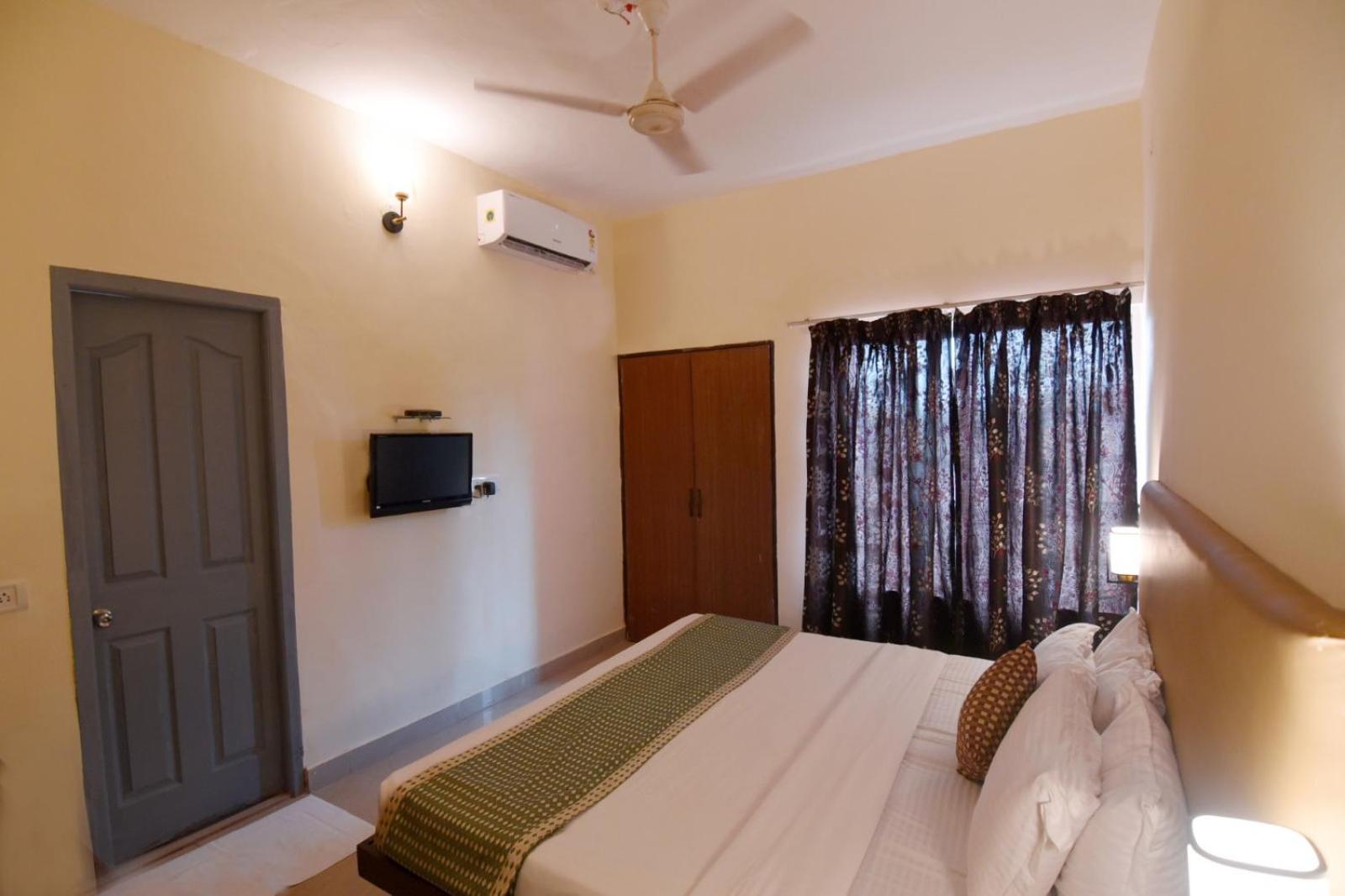 The Byke Old Anchor Beach Resort & Spa Cavelossim Buitenkant foto